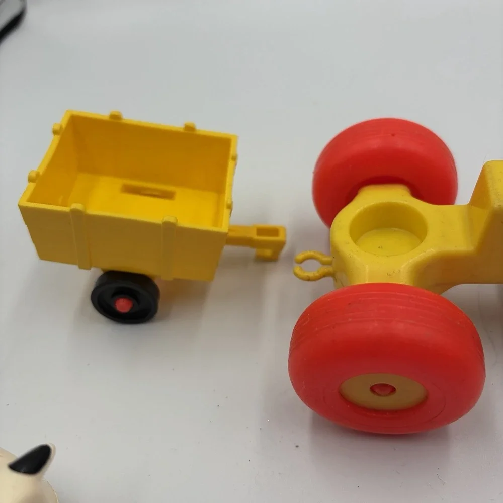 VTG Fisher-Price Little People Lot Of 5 Vehicles‎ Car Dump Trucks Farm Tractor